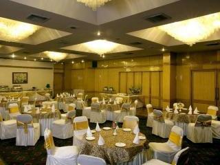 Hotel Asia Jammu Tawi Katra  Exterior photo